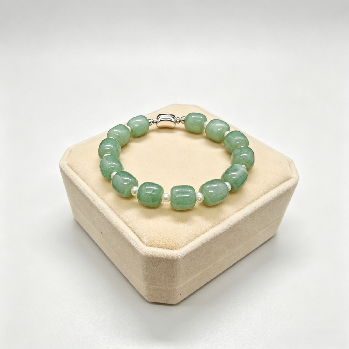 Simple Aventurine Freshwater Pearl & Crystal Magnet Bracelet